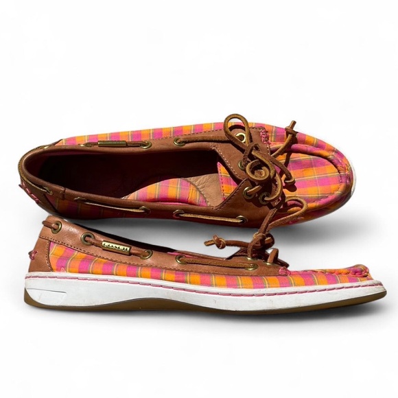 Plaid Boat Shoes - Pink and Brown - Picture 1 of 5